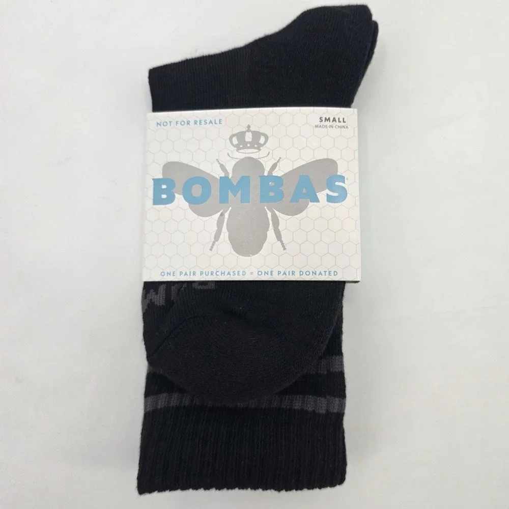 BOMBAS HALF CALF SOCKS SIZE SMALL BLACK GREY STRIPED ARCH SUPPORT CREW NEW!